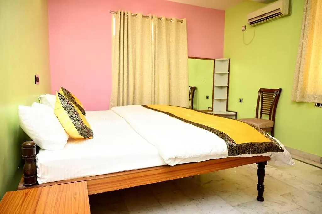 Krishna Home-Stays Varanasi Apartment