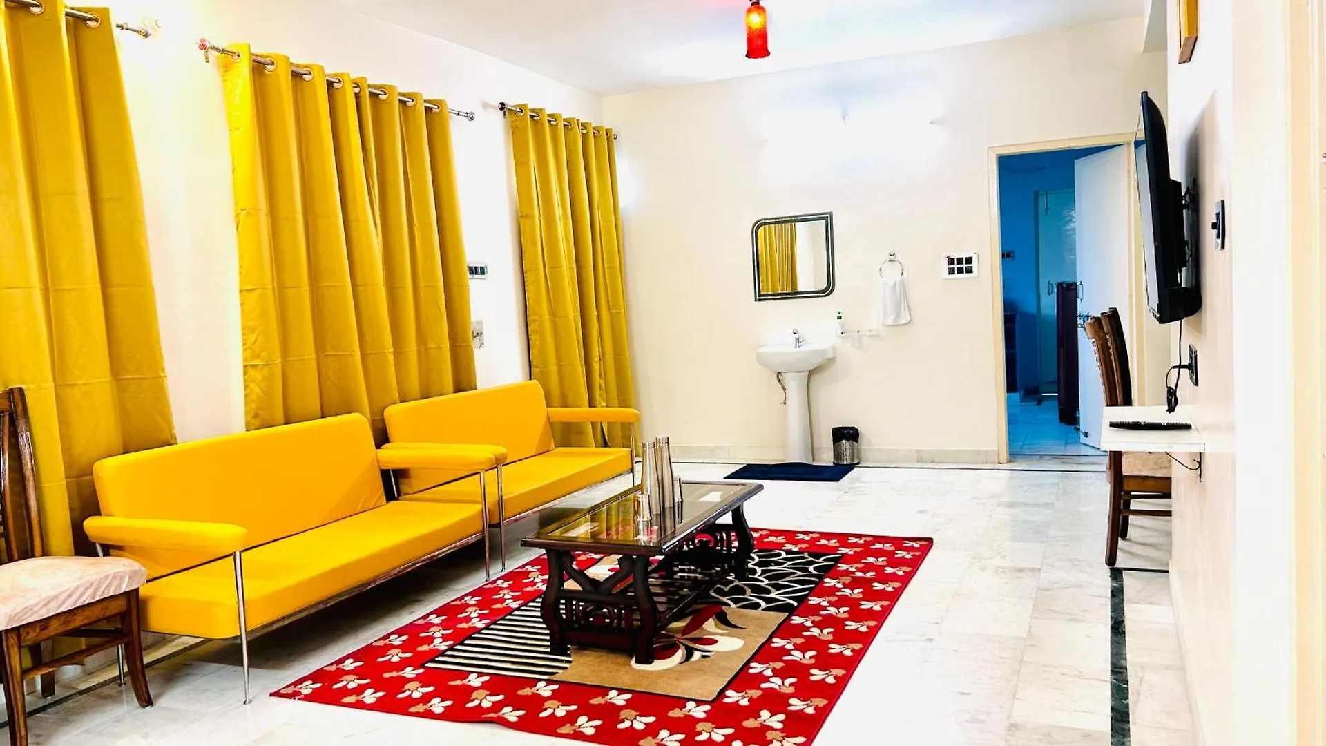 Krishna Home-Stays location